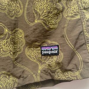 Rare Patagonia Womens 5 inch Baggie Shorts